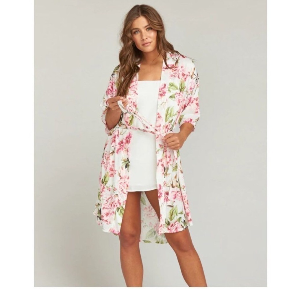 Show Me Your Mumu Floral Brie Robe Garden of Blooms White Pink Size OS Women's